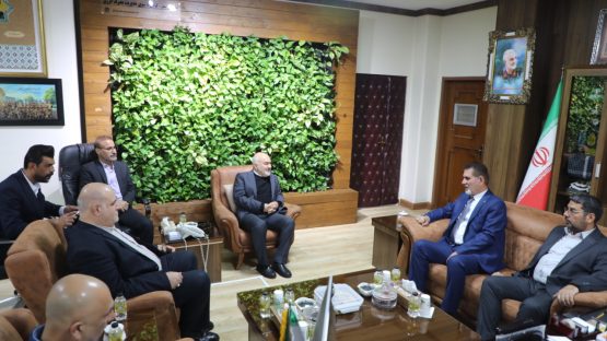 استاندار خوزستان:
خواهرخواندگی خوزستان با بصره و میسان در برنامه کاری است