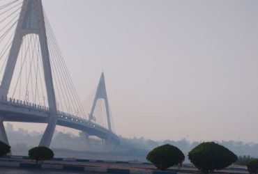 “استانداری خوزستان در ایستگاه ارزیابی؛ از نارضایتی عمومی تا فاصله‌گرفتن از گفتمان دولت، نیاز به رویکردی نو در مدیریت استان احساس می‌شود”/ استانداری در بن‌بست؛ کارنامه پرانتقاد موالی‌زاده در خوزستان